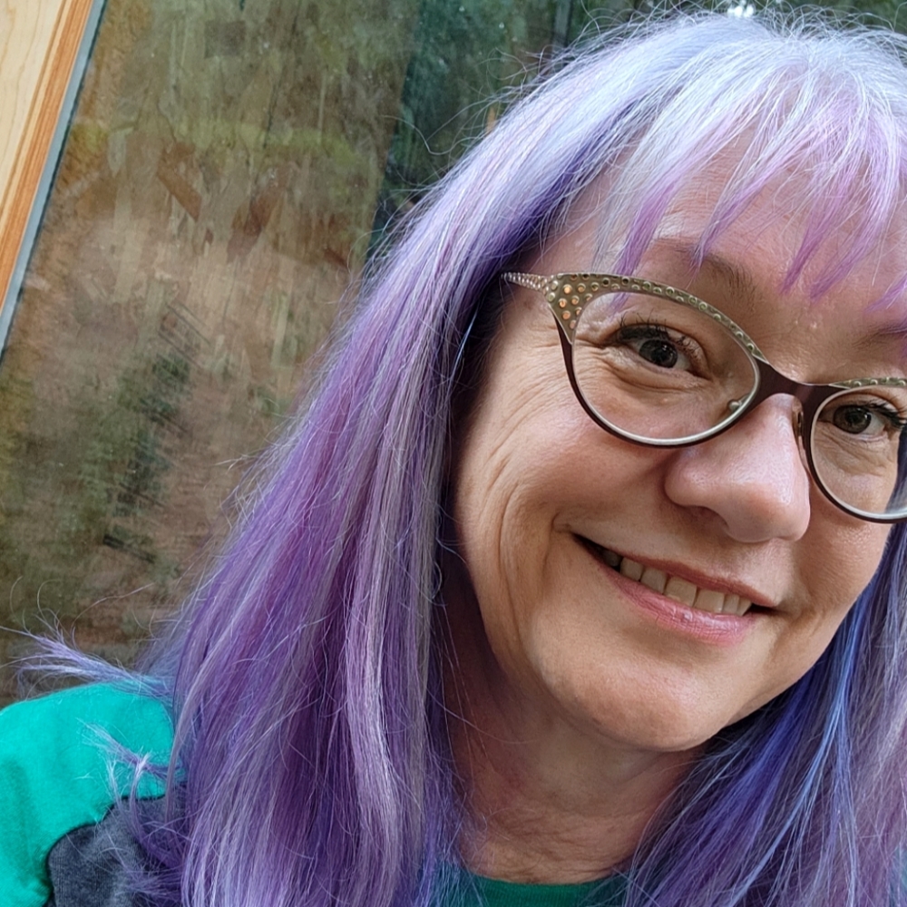 Meet your Posher, Tina